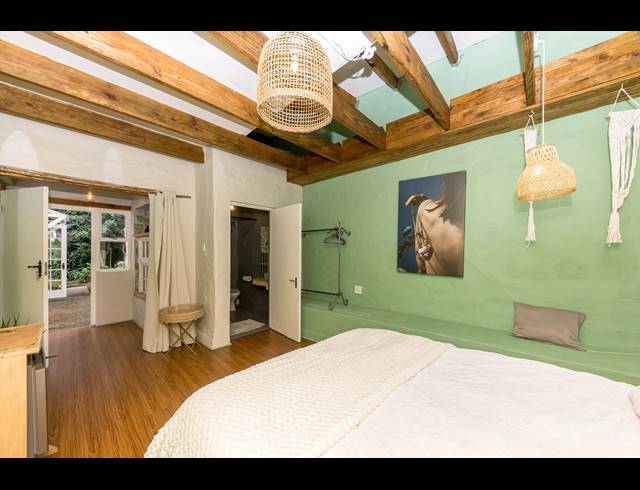 4 BEDROOM FREESTANDING TO LET IN OVERKLOOF